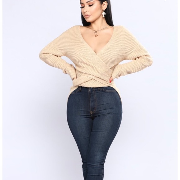 Sweater - Picture 2 of 2